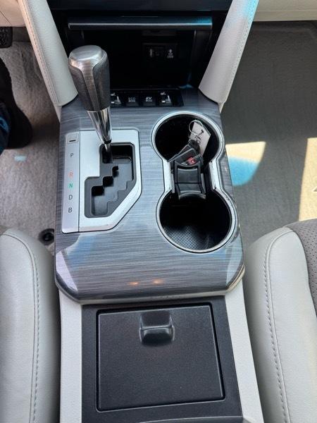 Toyota Camry Hybrid 4dr Sdn XLE (Natl) 2013