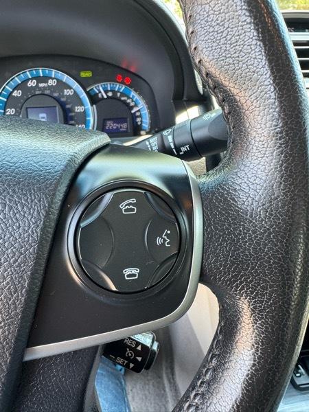 Toyota Camry Hybrid 4dr Sdn XLE (Natl) 2013