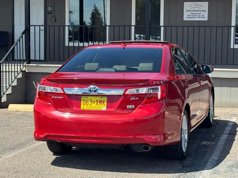 Toyota Camry Hybrid 4dr Sdn XLE (Natl) 2013