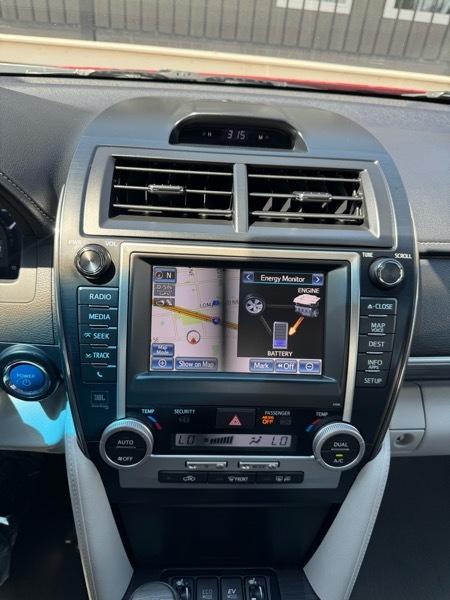Toyota Camry Hybrid 4dr Sdn XLE (Natl) 2013
