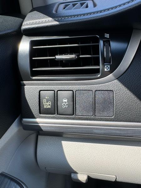 Toyota Camry Hybrid 4dr Sdn XLE (Natl) 2013