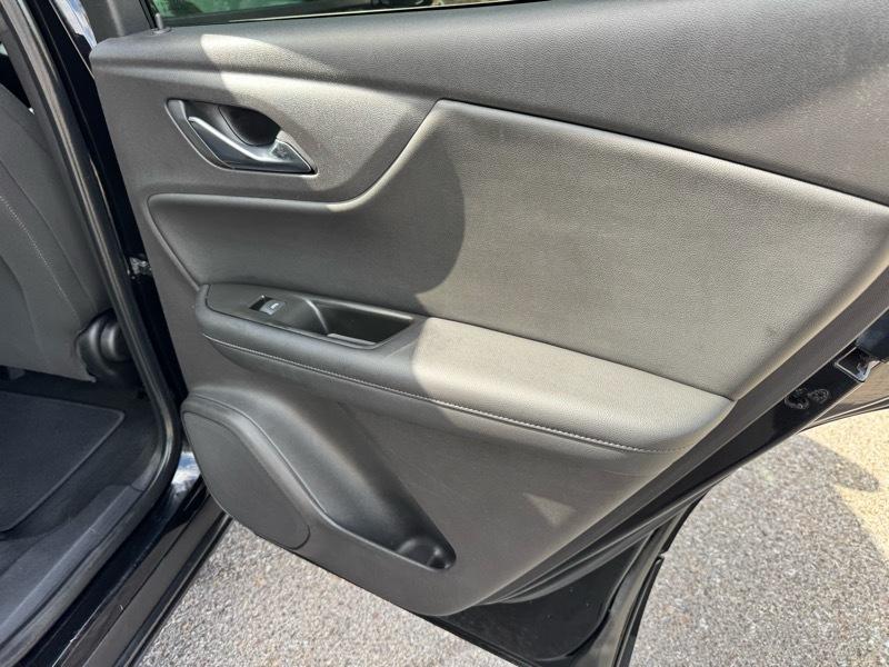 Chevrolet Blazer FWD 4dr w/2LT 2019