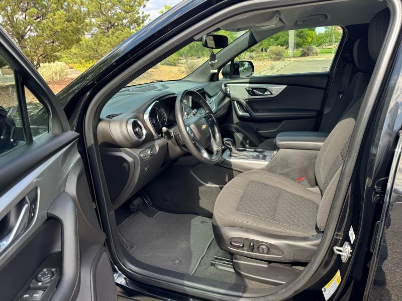 Chevrolet Blazer FWD 4dr w/2LT 2019