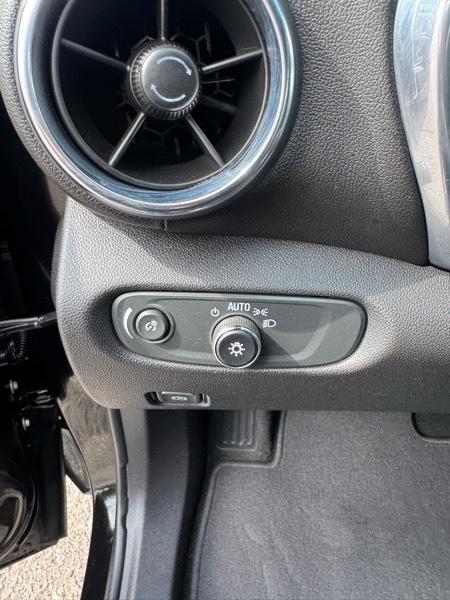 Chevrolet Blazer FWD 4dr w/2LT 2019
