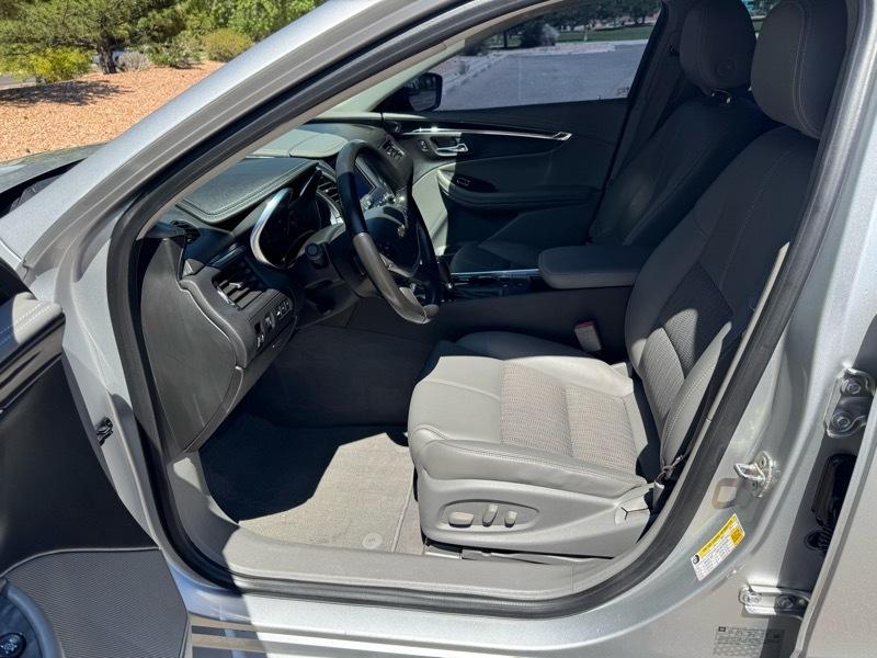 Chevrolet Impala 4dr Sdn LT w/1LT 2015