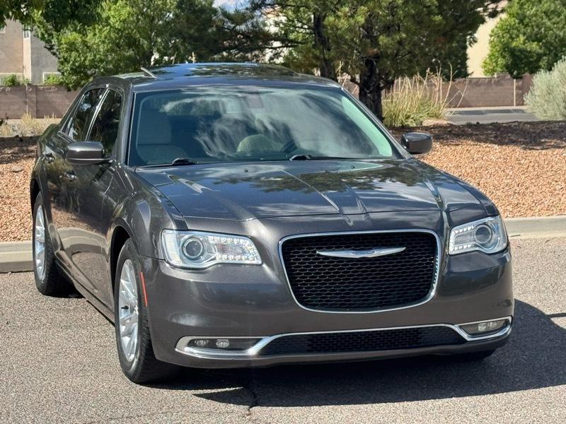 Chrysler 300 Touring L RWD 2018