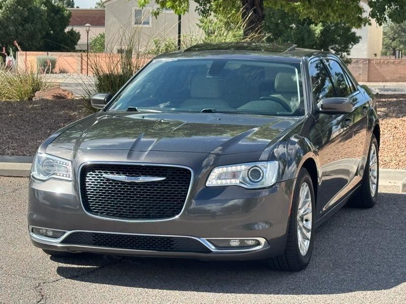 Chrysler 300 Touring L RWD 2018
