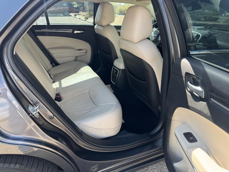 Chrysler 300 Touring L RWD 2018