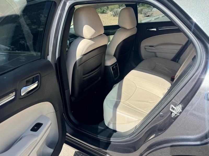 Chrysler 300 Touring L RWD 2018