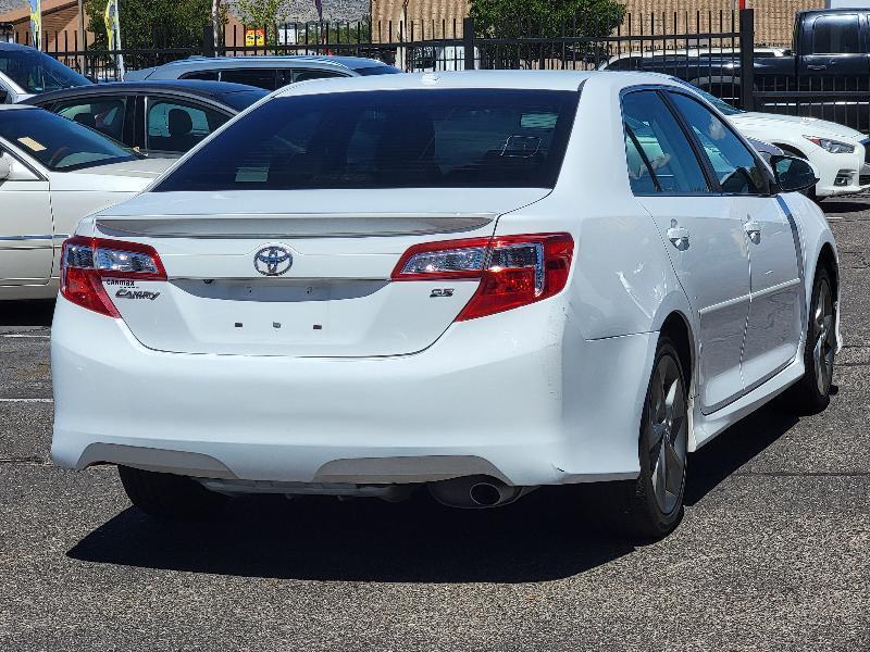 Toyota Camry 2014.5 4dr Sdn I4 Auto SE Sport (Natl) 2014