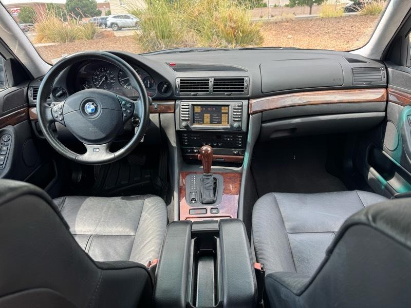 BMW 7 Series 740iL 4dr Sdn 2001