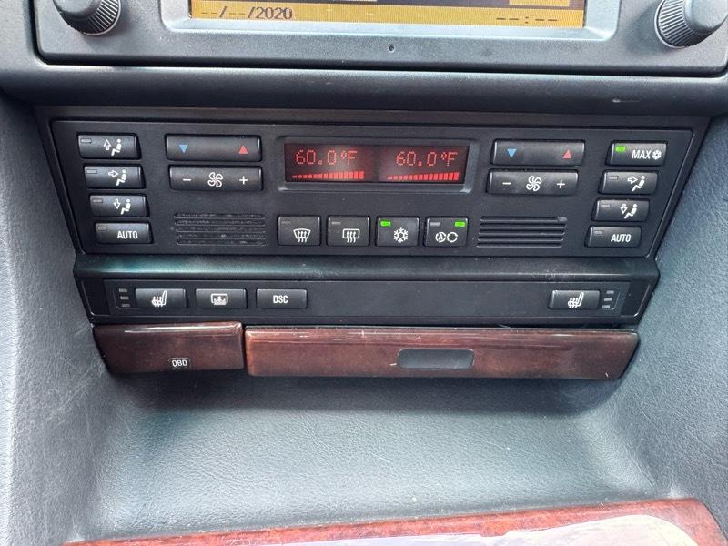 BMW 7 Series 740iL 4dr Sdn 2001