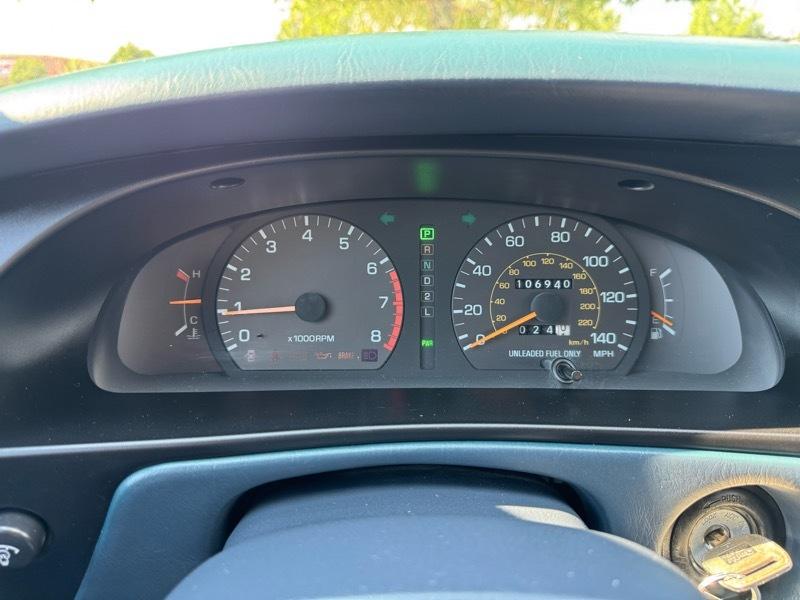 Toyota Camry 4dr Sedan LE Auto 1992
