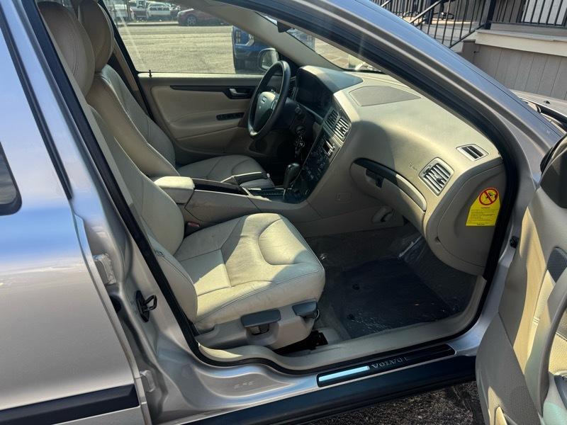 Volvo S60 2.4L Auto w/Sunroof 2002
