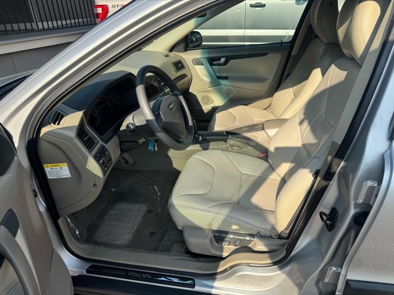 Volvo S60 2.4L Auto w/Sunroof 2002