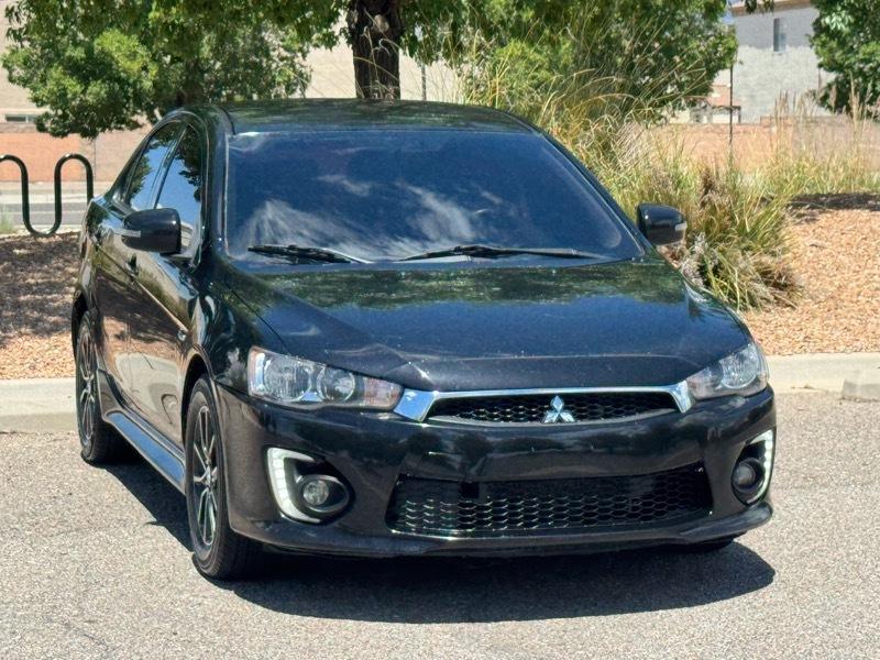 Mitsubishi Lancer ES 2.0 FWD CVT 2017