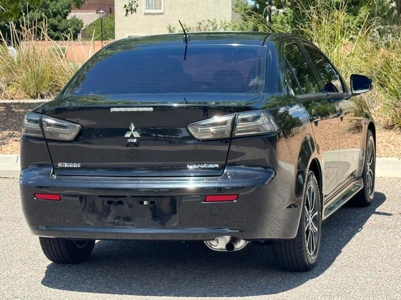 Mitsubishi Lancer ES 2.0 FWD CVT 2017
