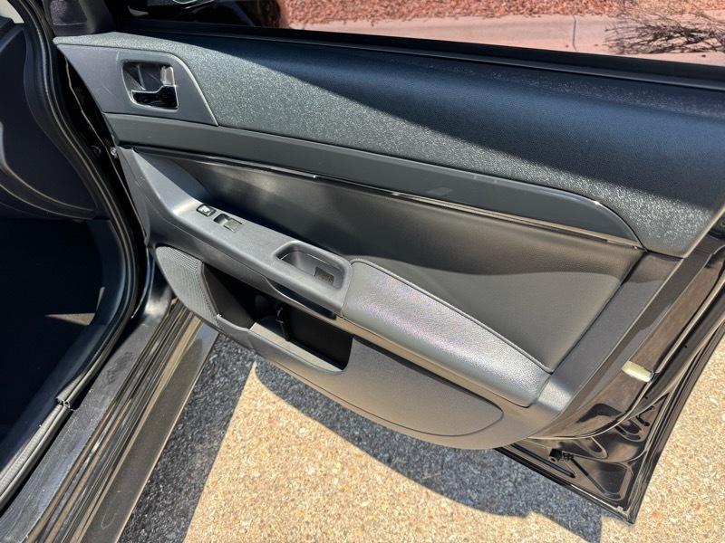 Mitsubishi Lancer ES 2.0 FWD CVT 2017