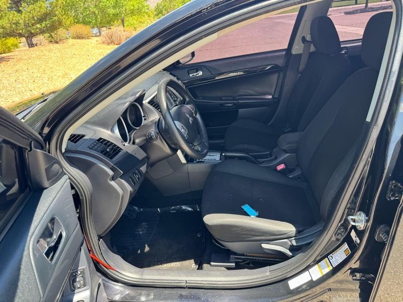 Mitsubishi Lancer ES 2.0 FWD CVT 2017