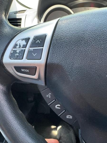 Mitsubishi Lancer ES 2.0 FWD CVT 2017
