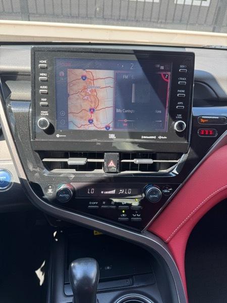 Toyota Camry Hybrid XSE CVT (Natl) 2023
