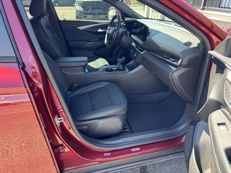 Buick Envista FWD 4dr Preferred 2024