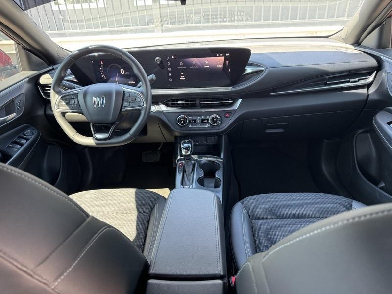 Buick Envista FWD 4dr Preferred 2024