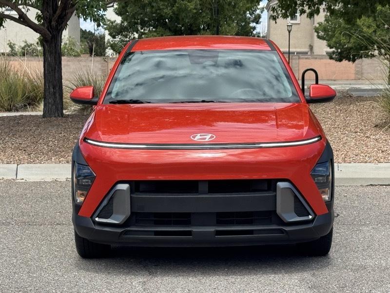 Hyundai Kona SE FWD 2024