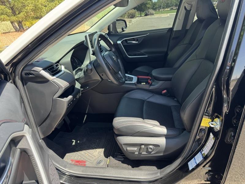 Toyota RAV4 TRD Off Road AWD (Natl) 2021