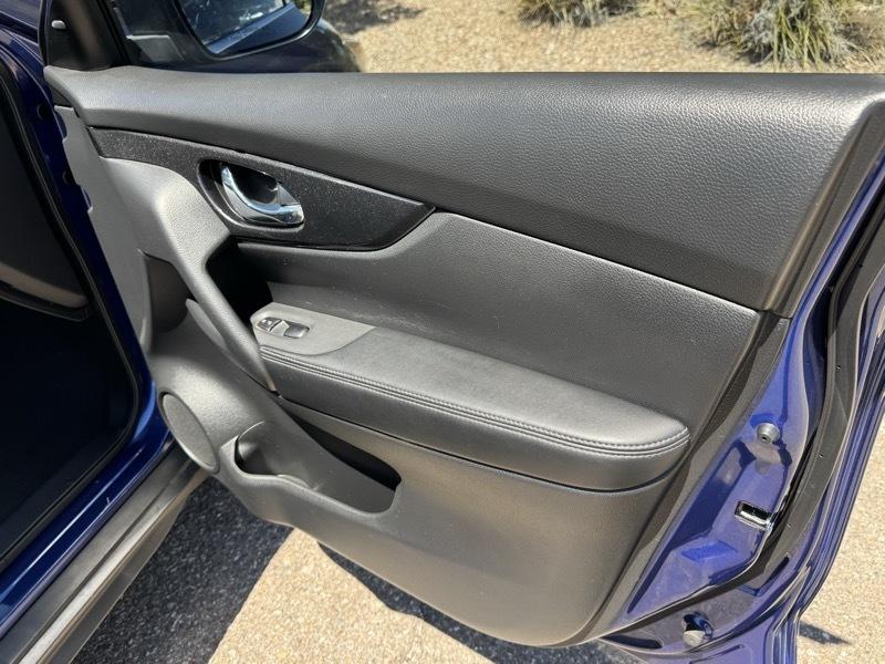 Nissan Rogue AWD SV 2018
