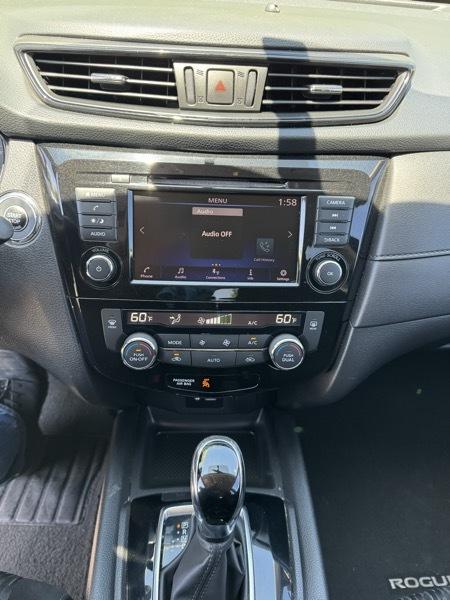 Nissan Rogue AWD SV 2018