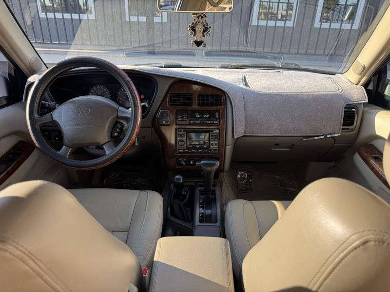 Infiniti QX4 1999 4dr SUV Luxury 4WD 1999