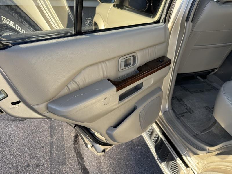 Infiniti QX4 1999 4dr SUV Luxury 4WD 1999