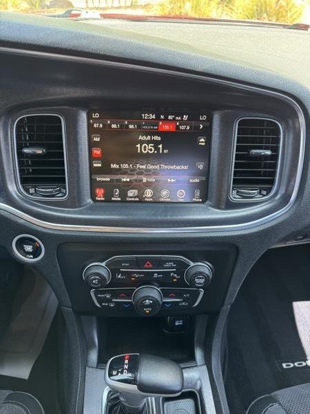 Dodge Charger 4dr Sdn Road/Track RWD 2016