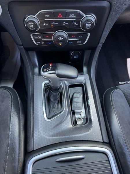 Dodge Charger 4dr Sdn Road/Track RWD 2016