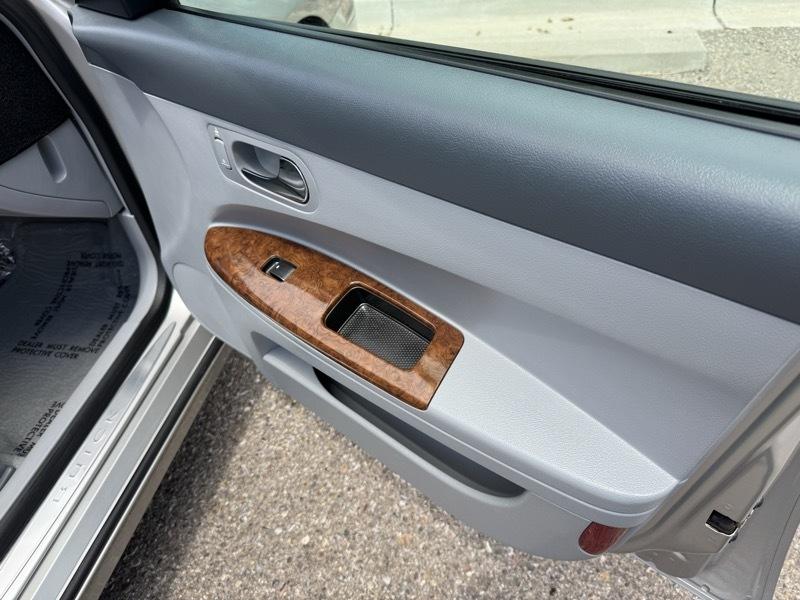 Buick LaCrosse 4dr Sdn CXL 2006