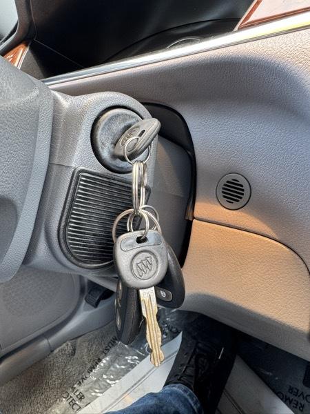 Buick LaCrosse 4dr Sdn CXL 2006