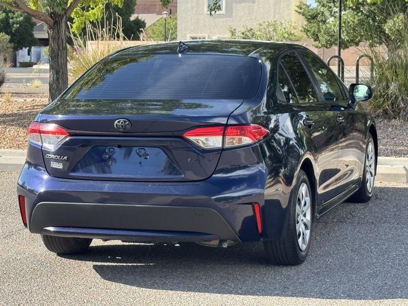 Toyota Corolla LE CVT (Natl) 2021