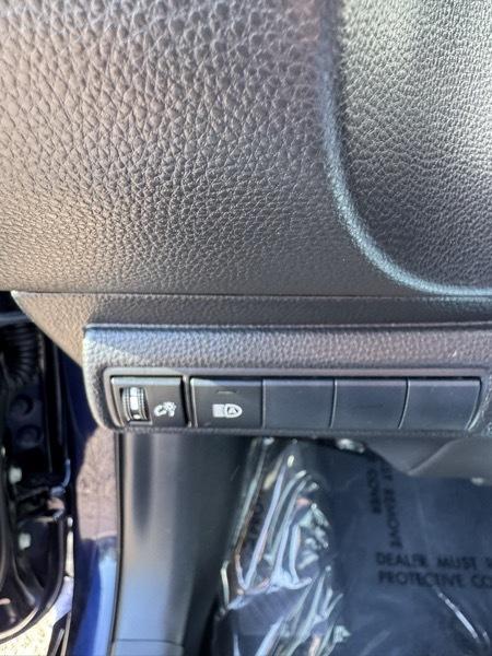 Toyota Corolla LE CVT (Natl) 2021
