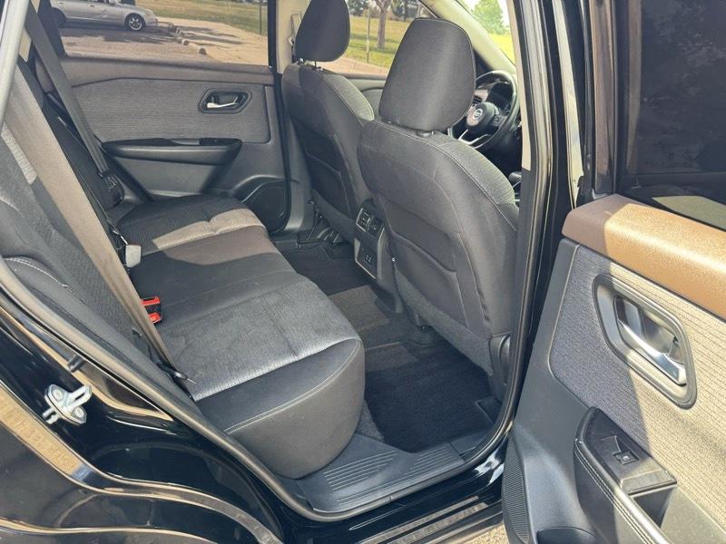 Nissan Rogue FWD SV 2021