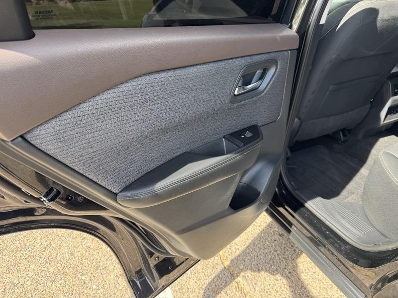 Nissan Rogue FWD SV 2021