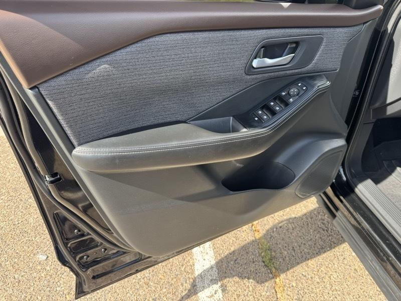 Nissan Rogue FWD SV 2021