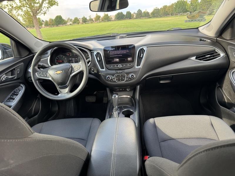 Chevrolet Malibu 4dr Sdn LT 2020