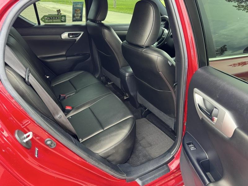 Lexus CT 200h 5dr Sdn Hybrid 2013
