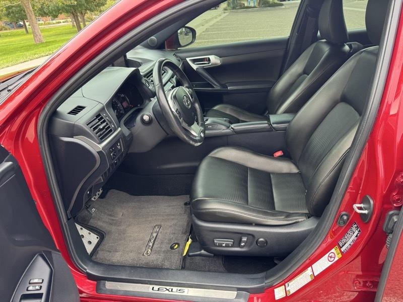 Lexus CT 200h 5dr Sdn Hybrid 2013