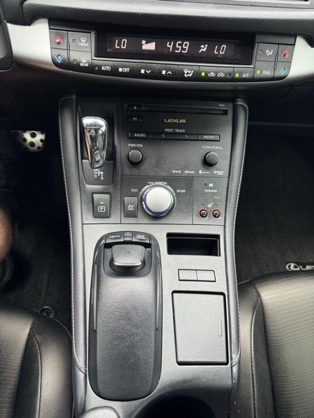 Lexus CT 200h 5dr Sdn Hybrid 2013
