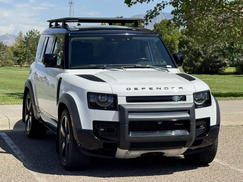 Land Rover Defender 110 X-Dynamic HSE AWD 2022