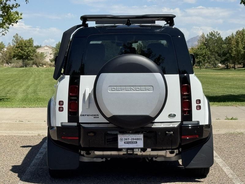 Land Rover Defender 110 X-Dynamic HSE AWD 2022