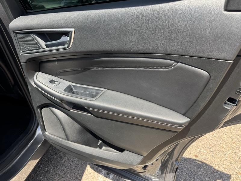 Ford Edge Titanium AWD 2024