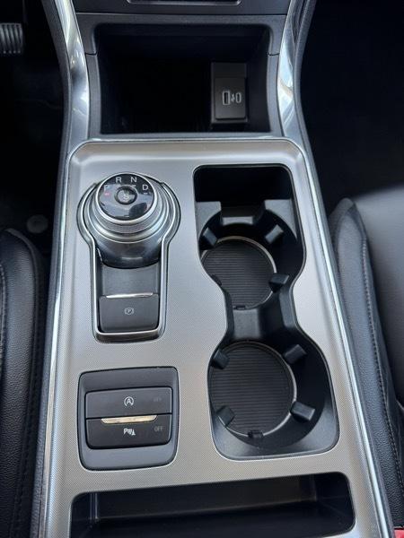 Ford Edge Titanium AWD 2024